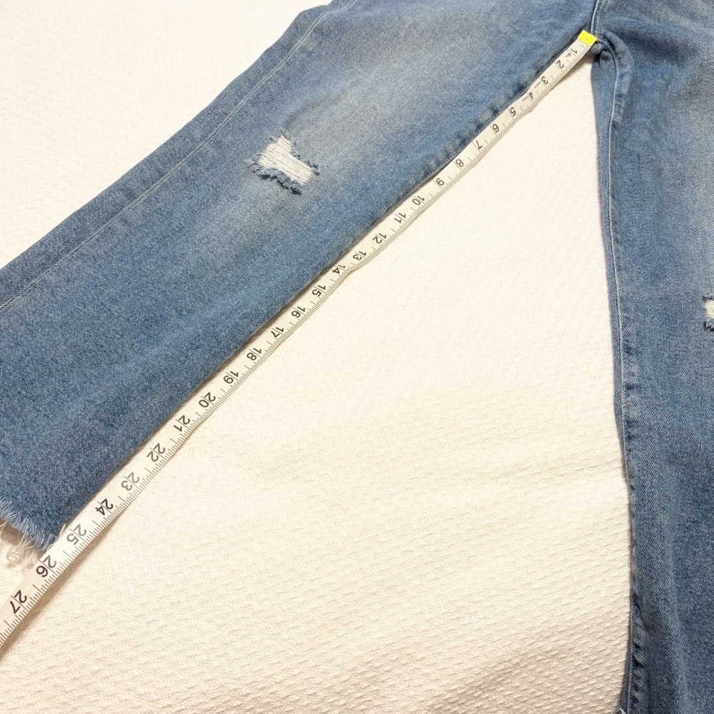 7 For‎ All Mankind Women's Ultra High Rise Slim Kick Flare Jeans size 28 - Picture 9 of 14